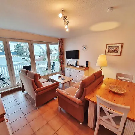 Haus Nordstrand 45418 Goehren (Ruegen)